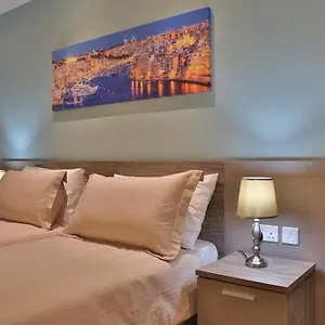  Pensión Lokali Malta